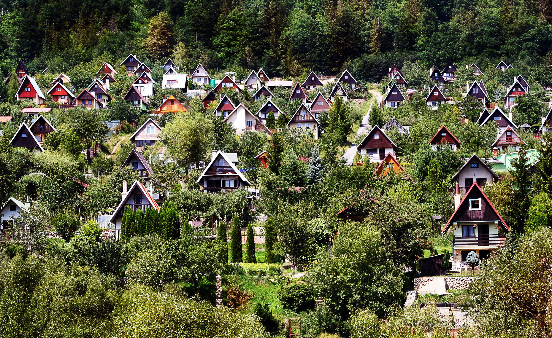A-frame-houses-in-slovakia.jpg